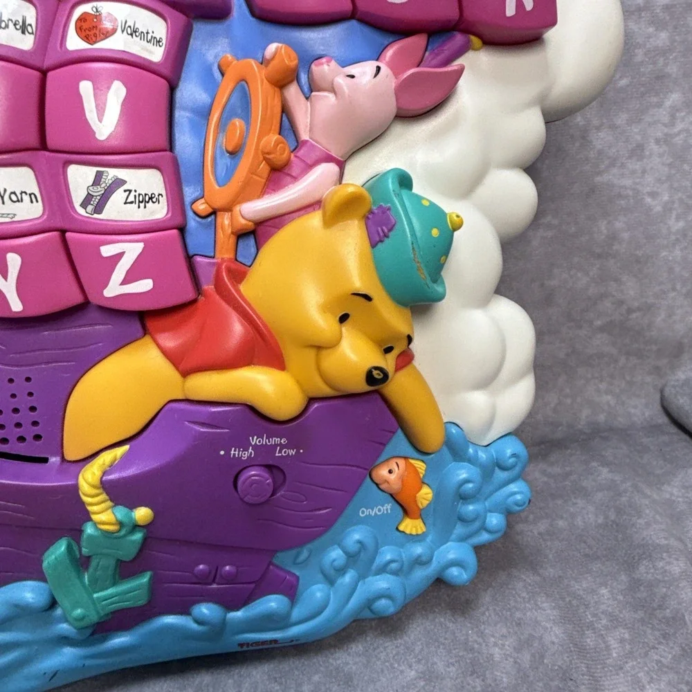 Disney vtg winnie